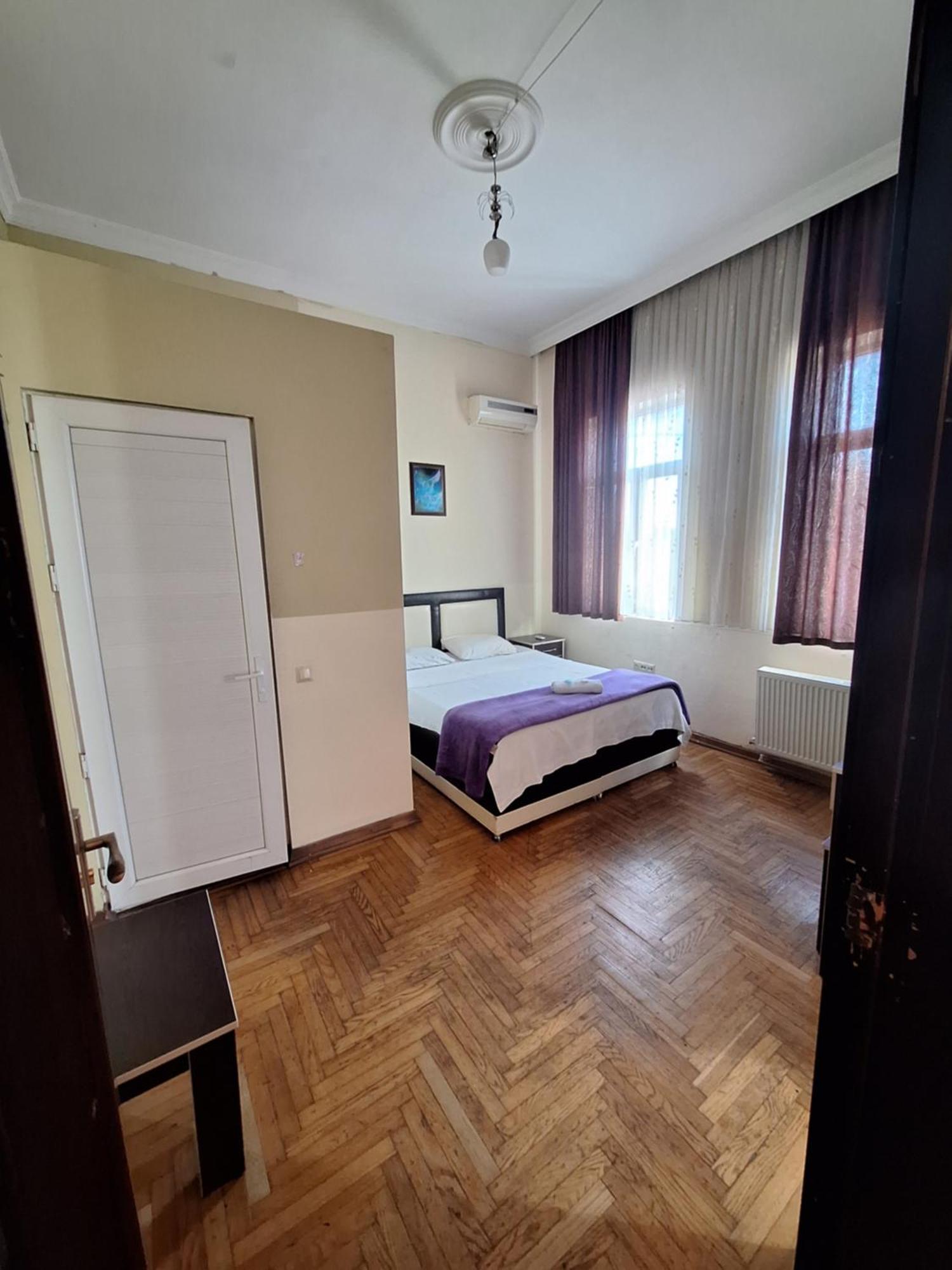 Gold Hotel Batum Dış mekan fotoğraf