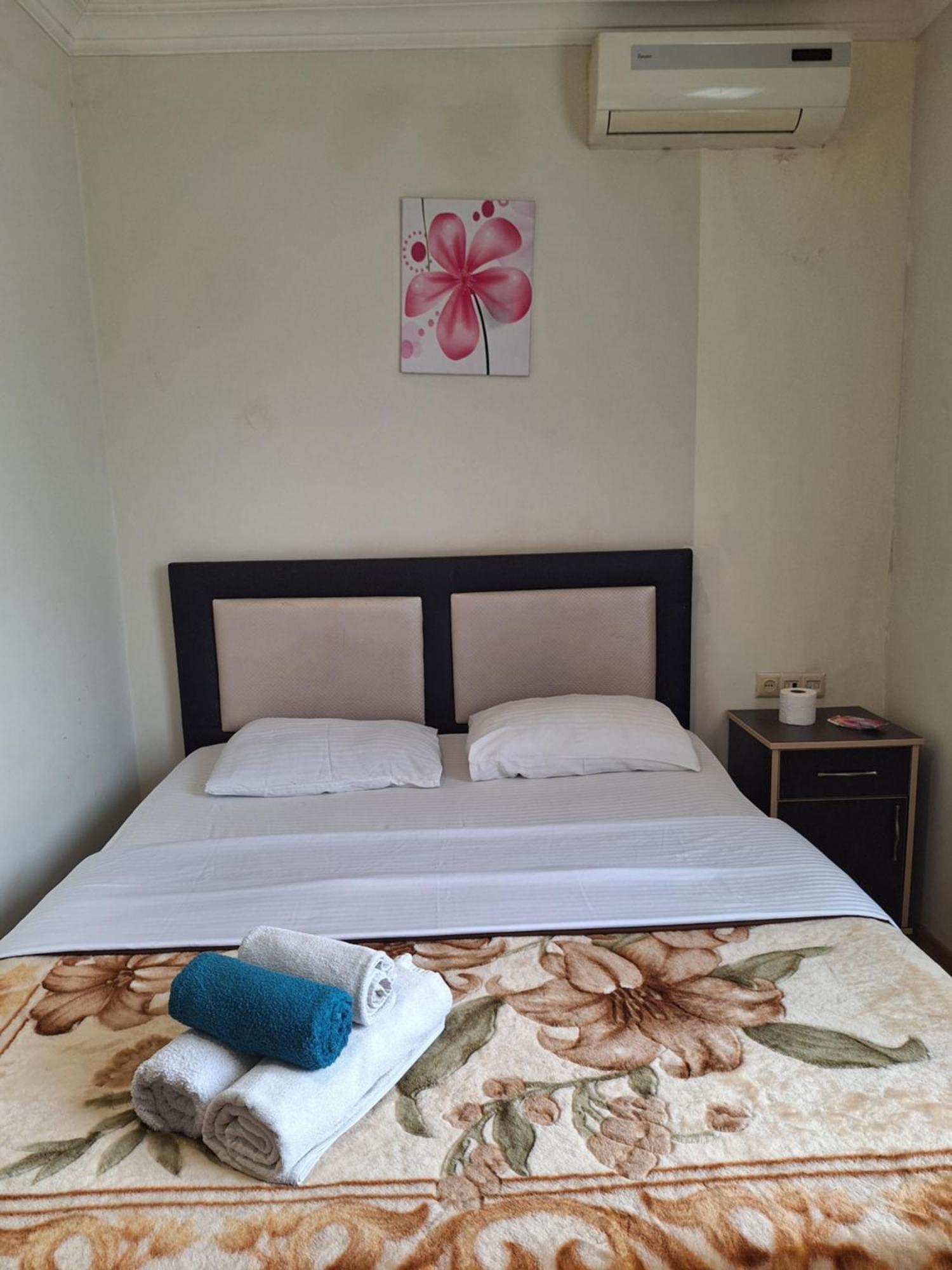 Gold Hotel Batum Dış mekan fotoğraf
