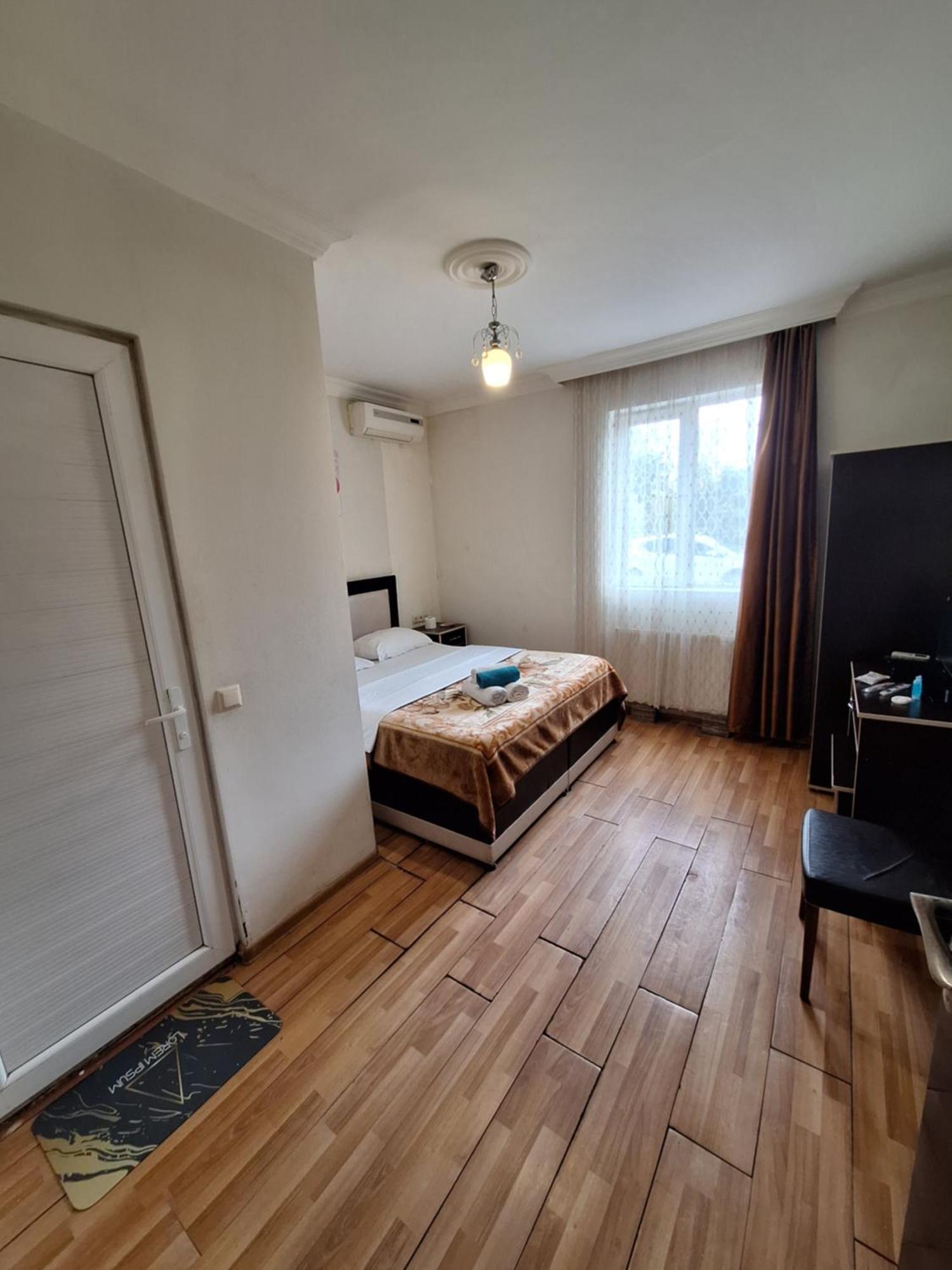 Gold Hotel Batum Dış mekan fotoğraf